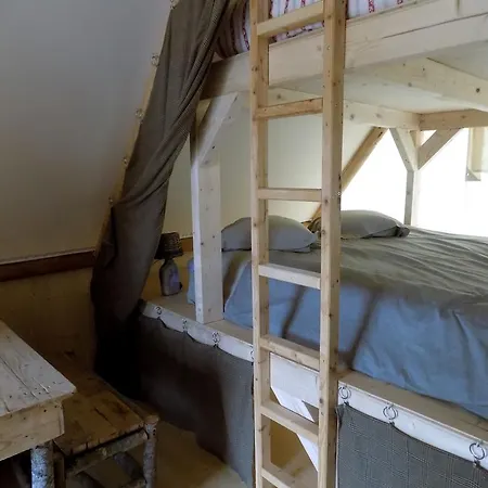 Luxury tent La Tente Du Chercheur D'or La Coudre (Aube)